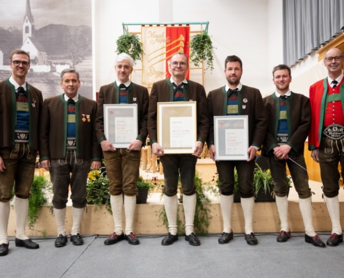 WhatsApp Image 2025-04-01 at 21.47.104