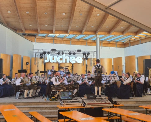 WhatsApp Image 2025-10-06 at 00.08.57 (1)